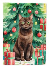 York Chocolate Cat By the Christmas Tree Garden Flag Mailbox Flag Decorative Yard Flag Banner Outside Patio Artwork Yard Flower Beds, Garden Size